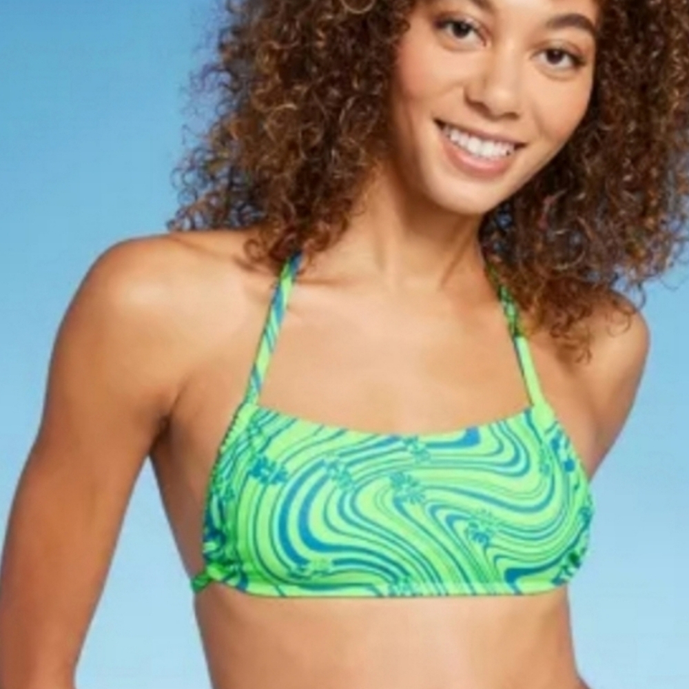 ❤️10/$10 New Green and Blue Swirl Bikini Top